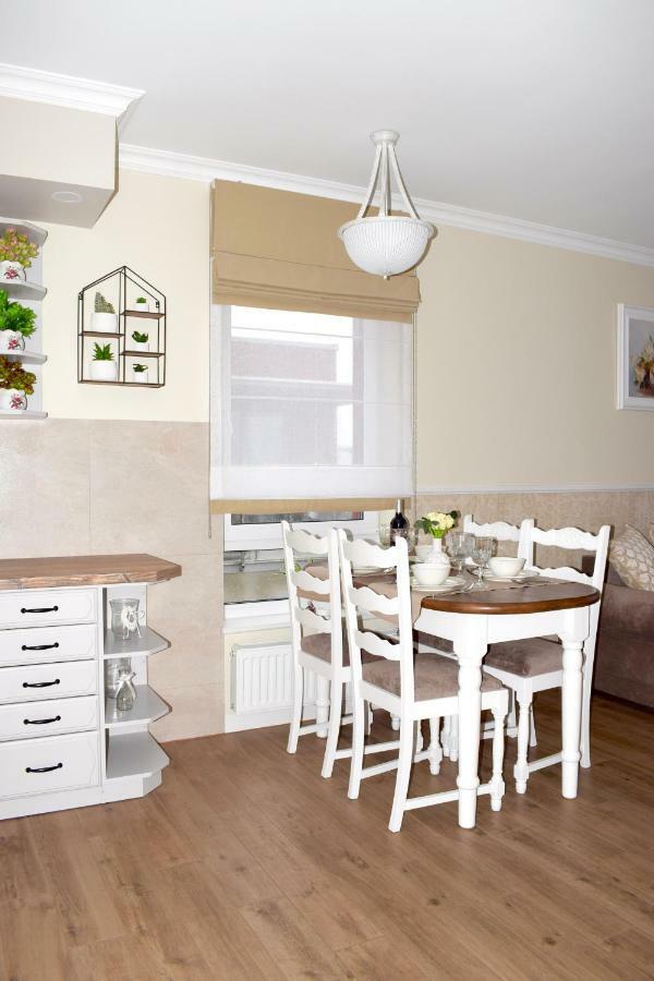 Kolobrzeg Apartament 2 Pokojowy Bursztynowe Apartment ภายนอก รูปภาพ