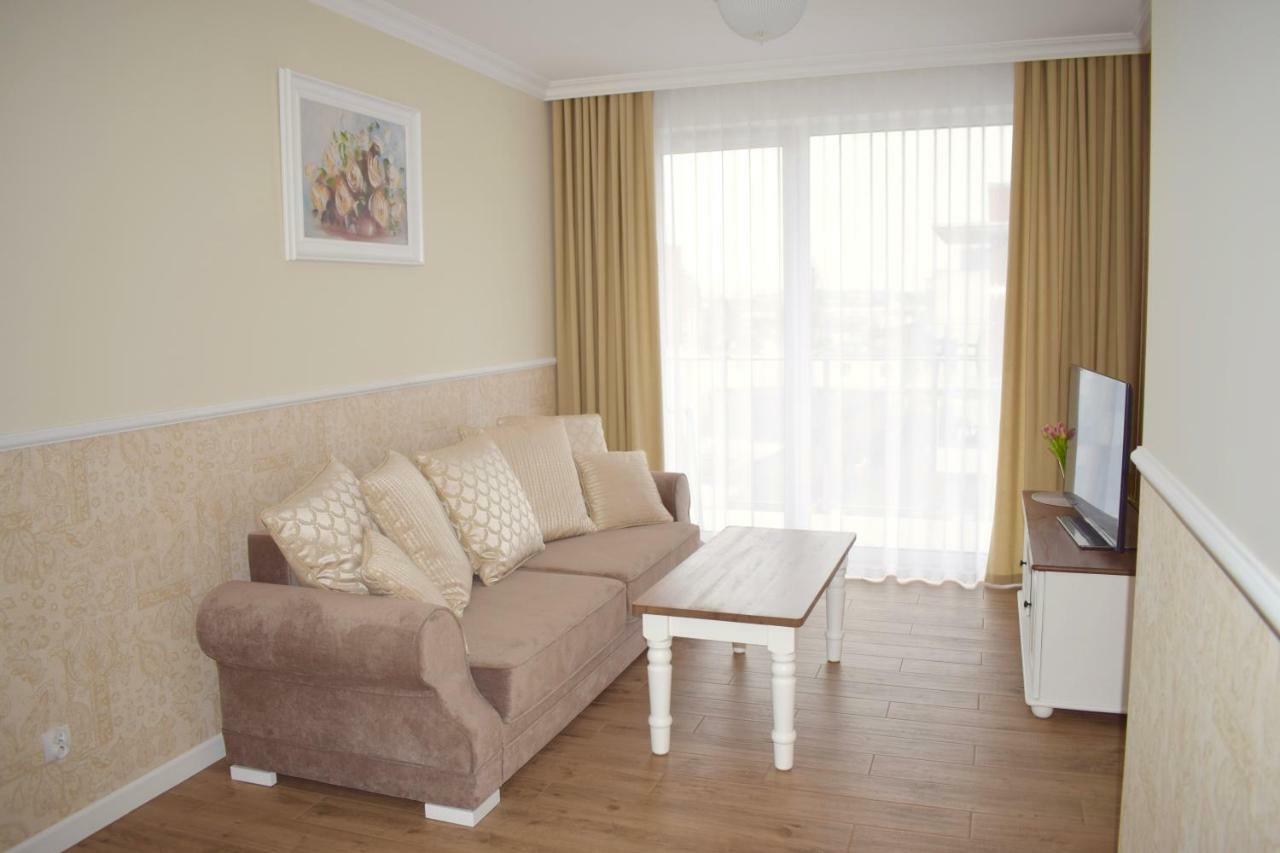 Kolobrzeg Apartament 2 Pokojowy Bursztynowe Apartment ภายนอก รูปภาพ